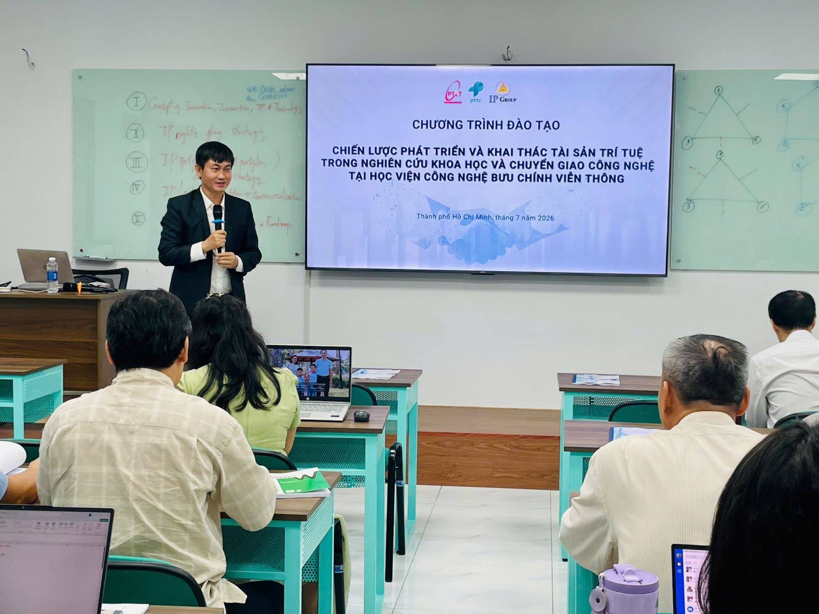 IP Group & Học viện Bưu Chính Viễn Thông TP.Hồ Chí Minh : Hợp tác đào tạo chiến lược khai thác và phát triển tài sản trí tuệ trong nghiên cứu khoa học